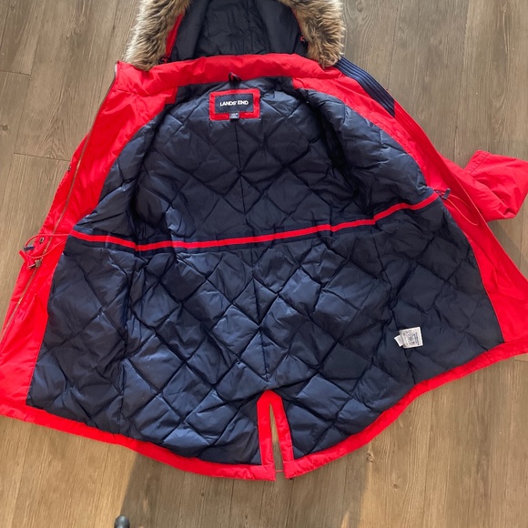 Red Lands' End Women's Petite XS Expedition Down Parka 2019. - Picture 4 of 6